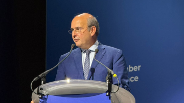 Χατζηδάκης: Ώρα για μια Ευρώπη με λιγότερη γραφειοκρατία και περισσότερες επενδύσεις