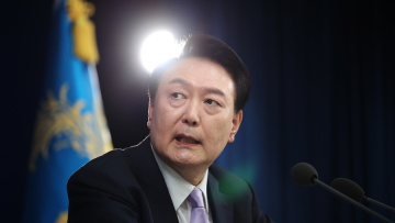 Νότια Κορέα: Το Σάββατο η ψηφοφορία για τη δεύτερη πρόταση καθαίρεσης του προέδρου Γιουν