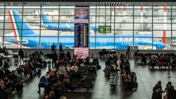 Ιταλία: Αυξάνονται οι έλεγχοι στα αεροδρόμια εξαιτίας «μυστηριώδους» ασθένειας που προκάλεσε 80 θανάτους στο Κονγκό