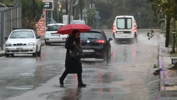 Προειδοποίηση Καλλιάνου για τις περιοχές που θα χτυπήσει τις επόμενες ώρες η κακοκαιρία, έως 70 χιλιοστά νερού στην Αττική