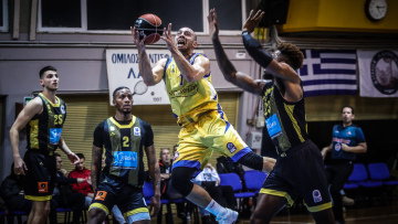 Basket League: Τέταρτη νίκη για το Λαύριο, 93-84 τον Άρη - Δείτε βίντεο