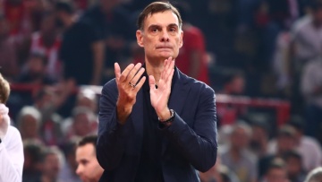 Μπαρτζώκας μετά την ήττα από την Παρί: «Αξίζει να είναι πρώτη, θα είχαμε καλύτερη τύχη αν ήμασταν πλήρεις» 