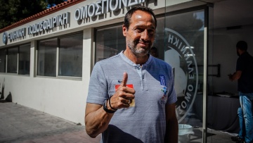 «Τελειώνει» ο Μάντζιος από τον Άρη και αναλαμβάνει ο Φαν'τ Σχιπ  