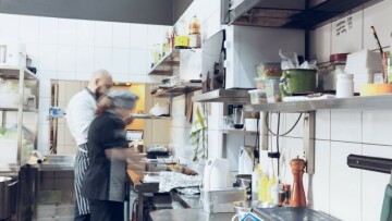 Πρόγραμμα «Αλλάζω Συσκευή για Επιχειρήσεις»: Παράταση έως 30 Σεπτεμβρίου, ποιους αφορά και τι πρέπει να κάνουν