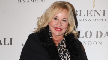 Μπέσσυ Αργυράκη: Βούτηξα από μεγάλο ύψος με το κεφάλι στο κράσπεδο, πήγα στον θάνατο και γύρισα