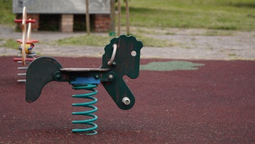 Ανοίγει τις πύλες της η «σχολή γονέων» στον Δήμο Αθηναίων