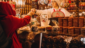 Γερμανία: Τιμές «φωτιά» στις Χριστουγεννιάτικες Αγορές - Έως 7 ευρώ στοιχίζει το διάσημο  «ζεστό κρασί» με μπαχαρικά