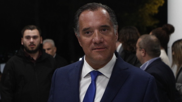 Γεωργιάδης για τα φαρμακεία του ΕΟΠΠΥ: Δεν είναι για πέταμα και δεν θα κλείσουν