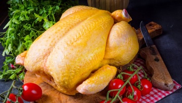 Είναι το κίτρινο κοτόπουλο ασφαλές για κατανάλωση;