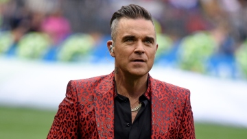 Δεν έχετε συναντήσει ποτέ άνθρωπο που να θέλει να είναι γκέι όσο εγώ, λέει ο Ρόμπι Γουίλιαμς