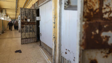 Τούρκοι διασώστες αρχίζουν έρευνες στα υπόγεια μπουντρούμια της φυλακής της Σεντνάγια