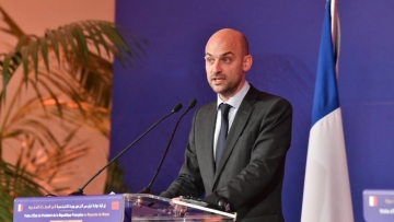 «Εάν διαπιστώσουμε καταχρηστικές πρακτικές, θα προβούμε σε αντίποινα», είπε ο Γάλλος ΥΠΕΞ ενόψει της ορκομωσίας Τραμπ