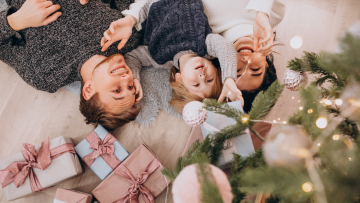 Πέντε δημιουργικές ιδέες για να περάσετε ποιοτικό χρόνο με τα παιδιά σας στις διακοπές των Χριστουγέννων