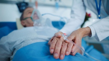 Αυξήσεις στα ασφάλιστρα υγείας: Ουσιαστικό διάλογο με την Πολιτεία και όλους τους εμπλεκομένους ζητούν οι ασφαλιστικές εταιρείες