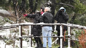 Χαλάει ο καιρός από την Κυριακή - Έρχονται χιόνια και μέσα σε πόλεις της Δυτικής και Κεντρικής Μακεδονίας