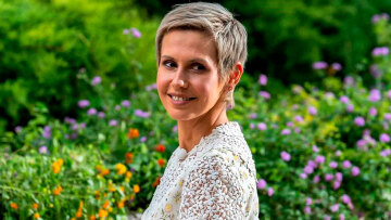 Από την εξορία στην αγωνία για την υγεία της η Άσμα αλ Άσαντ - Πώς κατάφερε να γίνει τόσο ανεπιθύμητη