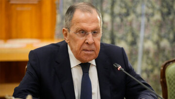 Η Ρωσία είναι ανοικτή σε νέα συμφωνία για τα σιτηρά, αλλά με ισότιμους όρους για όλες τις πλευρές, λέει ο Λαβρόφ