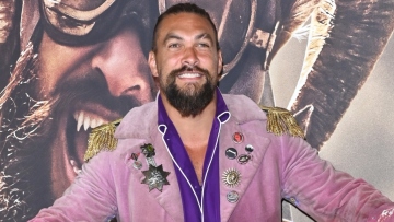 Τζέισον Μομόα: Θα επιστρέψει επίσημα στη DC ως Lobo στο «Supergirl - Woman Of Tomorrow»