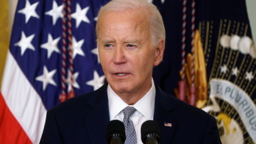 Το Λος Άντζελες μοιάζει με εμπόλεμη ζώνη, λέει ο Μπάιντεν για τις καταστροφικές πυρκαγιές