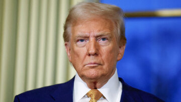 Ο Τραμπ πιο ισχυρός και δημοφιλής από ποτέ, νικητής των εκλογών και με την επικύρωση του Καπιτωλίου - Ανάλυση CNN 