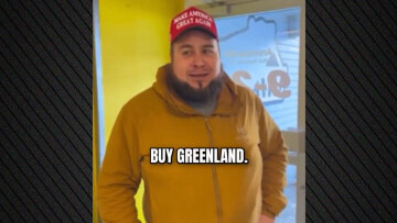 Γροιλανδία: Η επίσκεψη του γιου του το Τραμπ, το βίντεο με το MAGA και η αλλαγή του βασιλικού οικόσημου της Δανίας