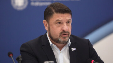 Χαρδαλιάς: Σκέφτομαι σοβαρά να θέσω τον εαυτό μου στην κρίση των πολιτών της περιφέρειας Αττικής για μια δεύτερη θητεία