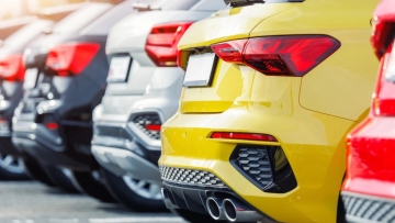 Προ των πυλών φόρος με το χιλιόμετρο για τα ηλεκτρικά αυτοκίνητα στη Βρετανία