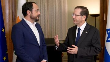 Στην Κύπρο σήμερα ο πρόεδρος του Ισραήλ: Τι σημαίνει η επίσκεψη του - Μέτωπο με Αίγυπτο και Ελλάδα απέναντι στον Ερντογάν