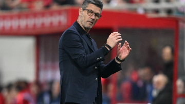 Ουζουνίδης για την ήττα του Άρη από τον Ολυμπιακό: Ανεπίτρεπτο να δεχόμαστε πανομοιότυπα γκολ