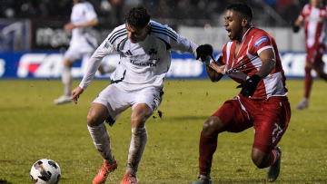 Βαγιαννίδης: Πρώτη φορά βλέπω τέτοια κόκκινη, ο διαιτητής δεν είδε καν τη φάση - Βίντεο