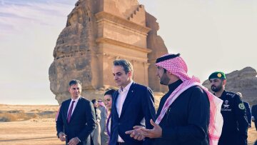 Στην αρχαία πόλη Αλ Ούλα της Σαουδικής Αραβίας ο Κυριάκος Μητσοτάκης