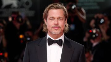  Μπραντ Πιτ: Η 53χρονη Γαλλίδα που έχασε 850.000 δολάρια νομίζοντας πως έχει σχέση μαζί του αποκαλύπτει πώς ξεγελάστηκε