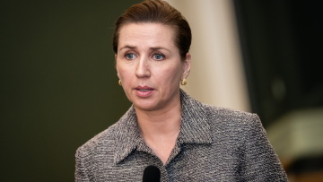 45 λεπτά διήρκησε η επικοινωνία Τραμπ - Φρέντερικσεν για τη Γροιλανδία: «Δεν πωλείται»