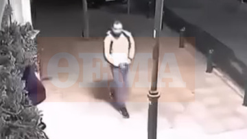 Βίντεο με νέα παρενόχληση γυναίκας από άνδρα με ανοιχτό το παντελόνι του στο Περιστέρι - Έρευνα για το αν είναι δύο οι δράστες