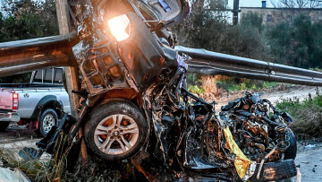 Τροχαίο στην Πατρών - Πύργου: Σε κρίσιμη κατάσταση ο 25χρονος - «Μια προσευχή για το παιδί μου» 