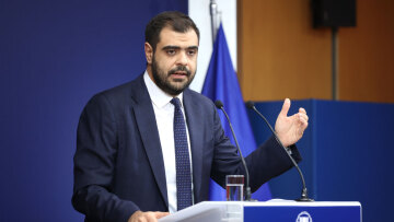 Μαρινάκης: Σε εγρήγορση παραμένει η Πολιτική Προστασία στην περιοχή των Κυκλάδων