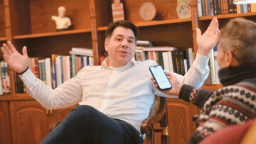 Τζορτζ Τσούνης στον Δανίκα: Η Αμερική δεν θα αφήσει να γίνει τίποτα με την Τουρκία