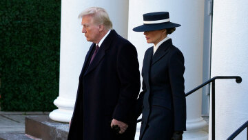 Επιστρατεύει την Μελάνια για την στροφή στο ρεαλισμό και στην Ουκρανία ο Τραμπ: Τα ρίσκα της «θεαματικής μετατόπισης»