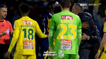 Καυγάς με... ελληνικό χρώμα στο ντέρμπι της Σαουδικής Αραβίας: Ο Δώνης έξω φρενών με τον Σιδηρόπουλο - Δείτε βίντεο