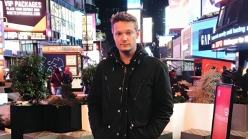 Andy Nicolas: Η μουσική καριέρα και ο συμβολισμός του τραγουδιού «Lost My Way» που θα διαγωνιστεί στον ελληνικό τελικό της Eurovision