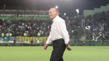 Το μήνυμα της κόρης του Μίμη Δομάζου για τα γενέθλιά του, πριν να καταρρεύσει στο Χαλάνδρι