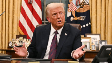 Ο Τραμπ προαναγγέλλει δασμούς και σε ευρωπαϊκές χώρες - «Η ΕΕ είναι πολύ κακή μαζί μας»