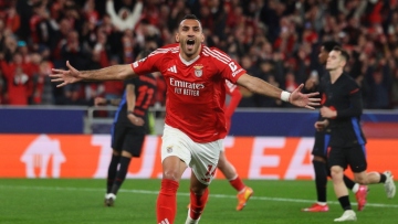 Πρωτοσέλιδο στην «A Bola» ο Παυλίδης: «Θηρίο του Champions League!»
