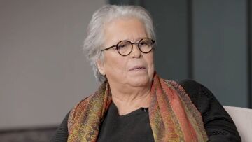 Δήμητρα Γαλάνη για Μαρινέλλα: Γιατί να πάρεις τη στιγμή που πέφτει στο Ηρώδειο και να την κάνεις σημαία; 