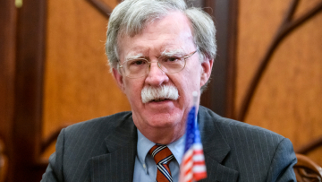 Ο Τραμπ δεν είναι νέος Ιούλιος Καίσαρας, είναι μια «παρέκκλιση» δηλώνει πρώην σύμβουλός του