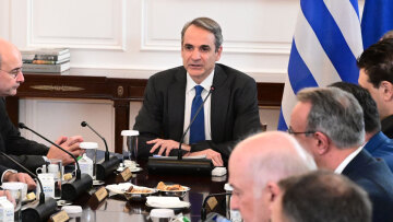 Μητσοτάκης: Περισσότερα αποτελέσματα ανά υπουργό και υπουργείο - Στην τελική ευθεία οι έρευνες για τα Τέμπη