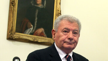 Του φώναζαν φύγε κ...γερε, είδα να τον χτυπούν με κοντάρι στο κεφάλι και να πέφτει στη θάλασσα, κατέθεσε ο αυτόπτης μάρτυρας στη δίκη για τον θάνατο Βαλυράκη