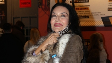 Ελένη Φιλίνη: Σίγουρα στις σεξουαλικές παρενοχλήσεις αντιδράς, του ρίχνεις και δυο κλωτσιές