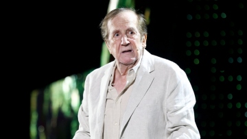 Γιώργος Κωνσταντίνου: Δεν πήρα καθόλου αγάπη ως παιδί