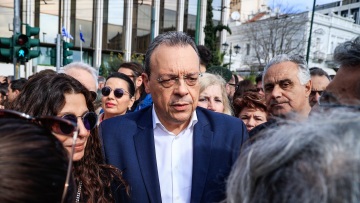 Πρωτοβουλία ΣΥΡΙΖΑ για τα Τέμπη: «Άναψαν» τα τηλέφωνα με ΠΑΣΟΚ, Νέα Αριστερά και Πλεύση Ελευθερίας - Όλο το παρασκήνιο